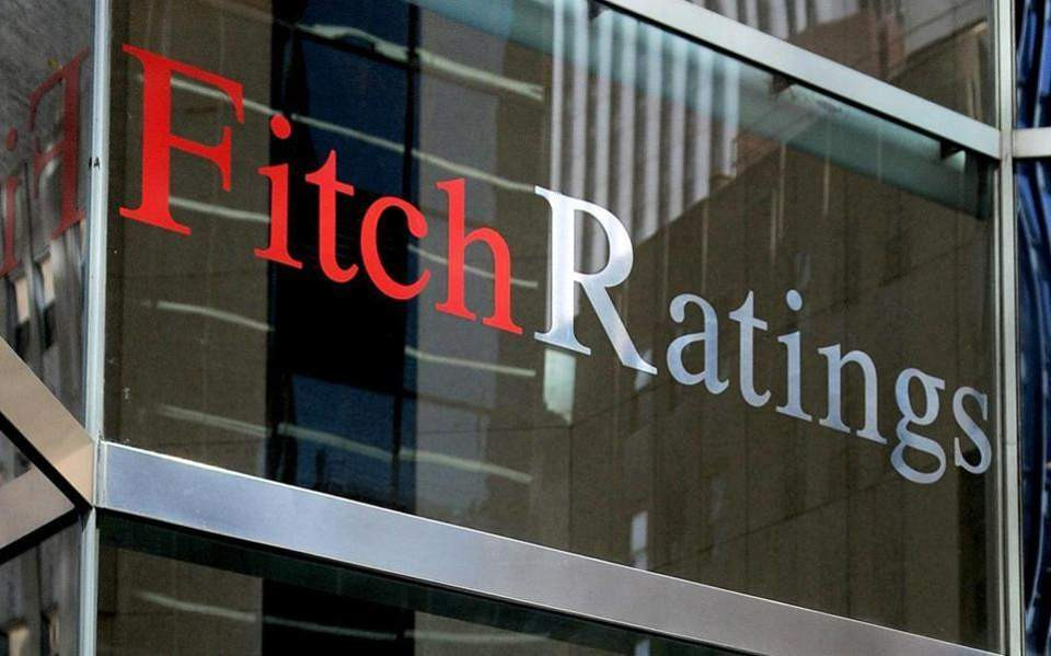 Fitch για Ελλάδα: Η ανταλλαγή των ελληνικών ομολόγων μπορεί στηρίξει την επιστροφή της στις αγορές